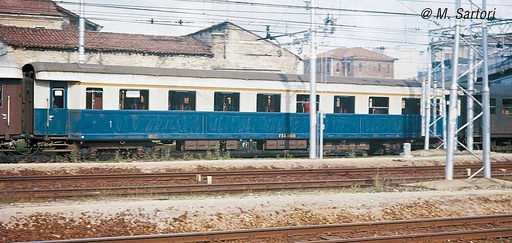 [RIVAROSSI HR4324  ] RIVAROSSI HR4324  1/87   FS, coffret de 4 voitures voyageurs Treno Azzurro 