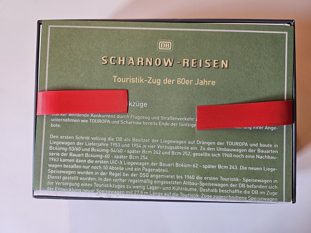 H22202.jpg