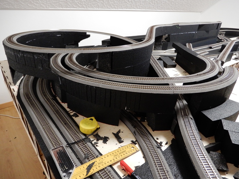 H0 Remblais 600x60x hauteur 80 mm 2 pièces HCT9618 I-Track France 