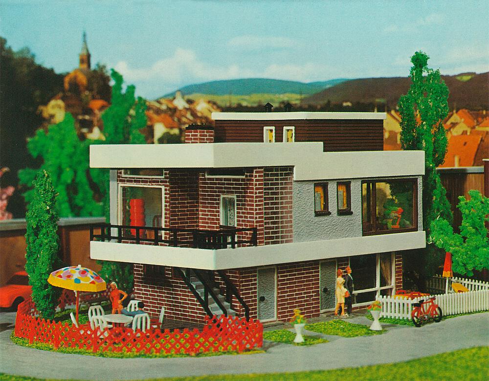 Faller 109257   H0  B-257 Maison moderne à toit plat 150 x 95 x 97 mm