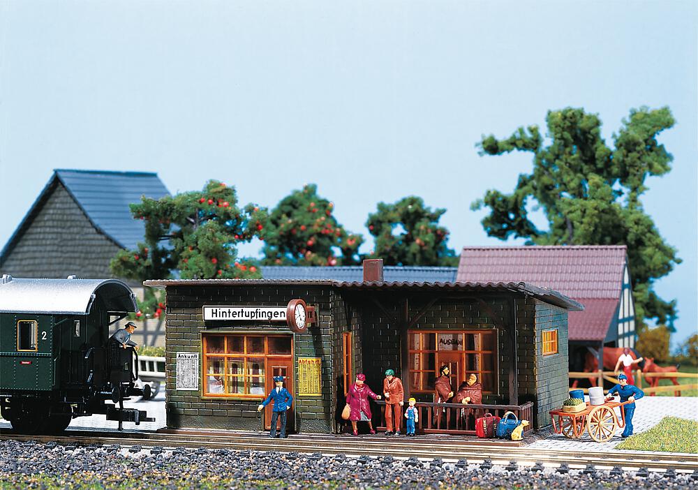 Faller 110091   H0  Arrêt de Hintertupfingen 121 x 78 x 49 mm