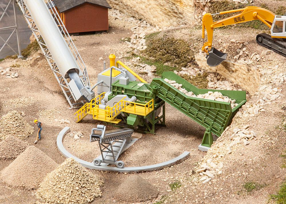Faller 130173   H0  Concasseur à mâchoires avec convoyeur 190 x 180 x 62 mm