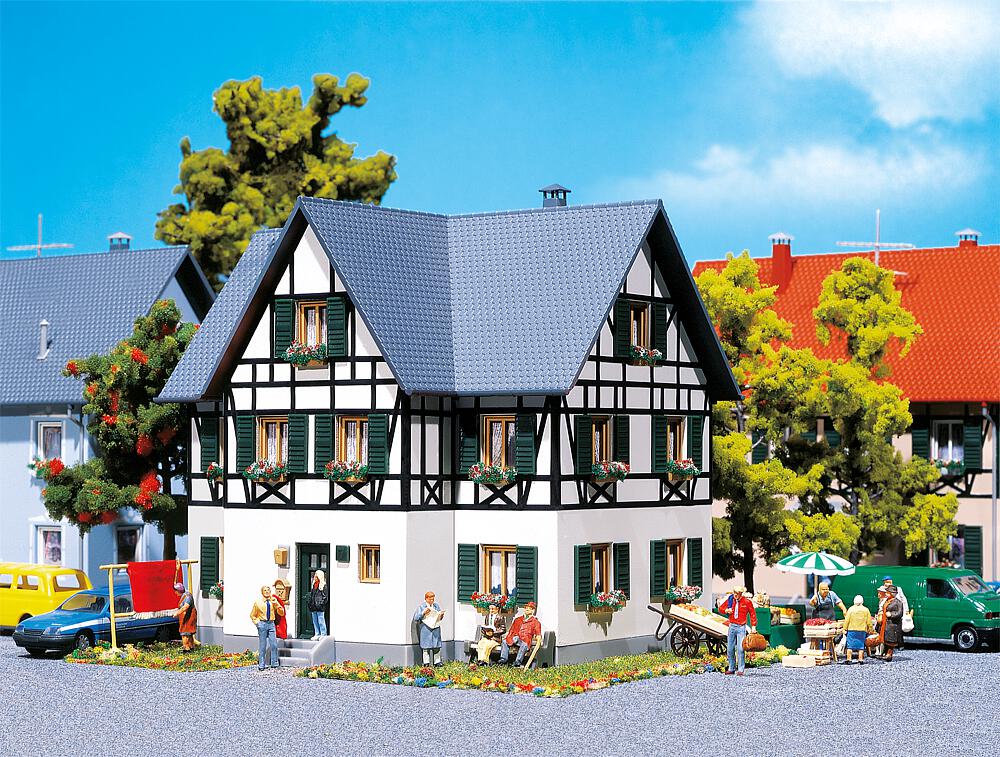 Faller 130259   H0  Maison deux familles à colombages 140 x 106 x 126 mm