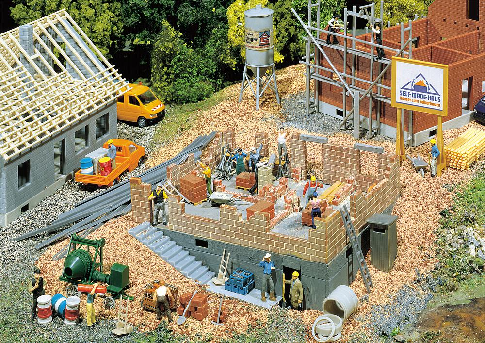 Faller 130307   H0  Maison en construction 120 x 106 x 61 mm