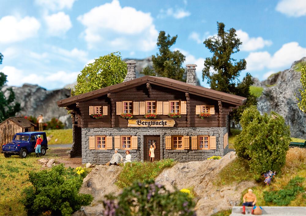 Faller 130326   H0  Hutte de secourisme alpin 165 x 96 x 90 mm