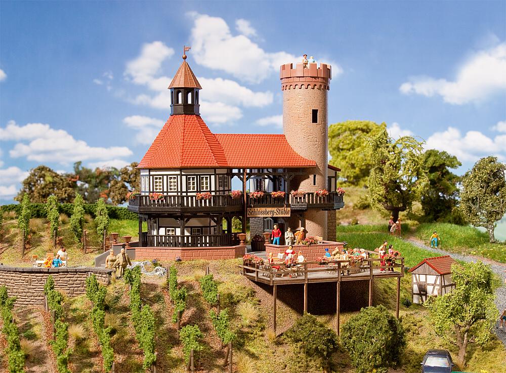 Faller 130391   H0  Hôtel Schloßberg-Stüble 203 x 200 x 180 mm