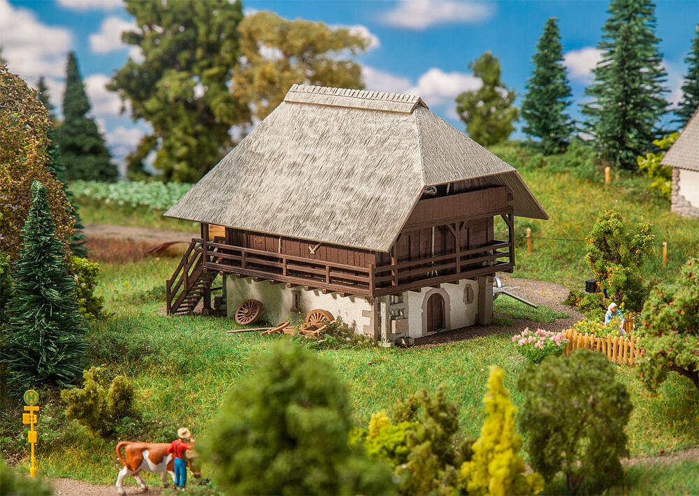 Faller 130577   H0  Grenier de Kinzigtal 125 x 116 x 88 mm