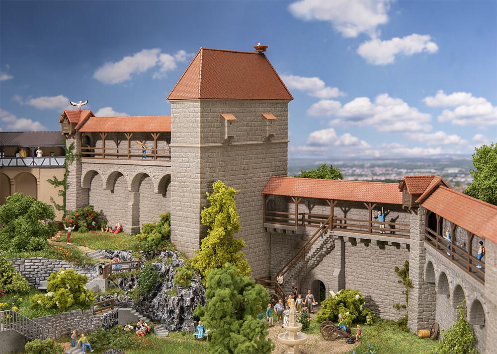 Faller 130691   H0  Kit d’enceinte de vieille ville Mur de bouclier 205 x 128 x 241 mm