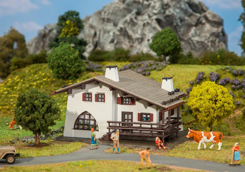 Faller 131371   H0  Chalet alpin 146 x 126 x 99 mm