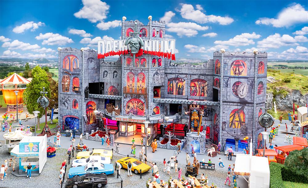 Faller 140418   H0  Train fantôme Daemonium 415 x 215 x 235 mm