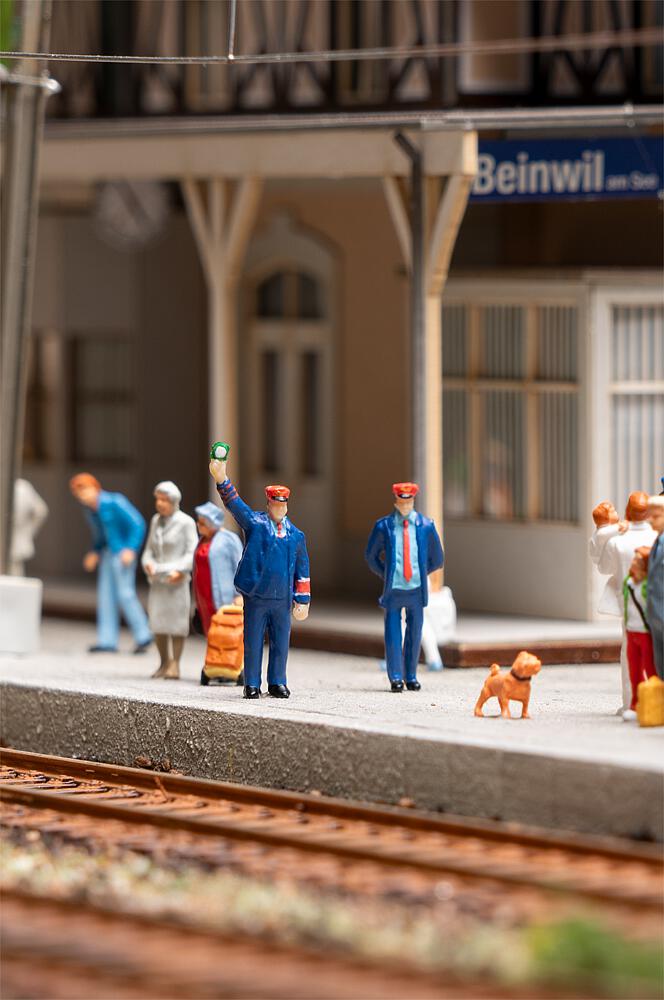 Faller 151624   H0  Personnel des chemins de fer Époque V 