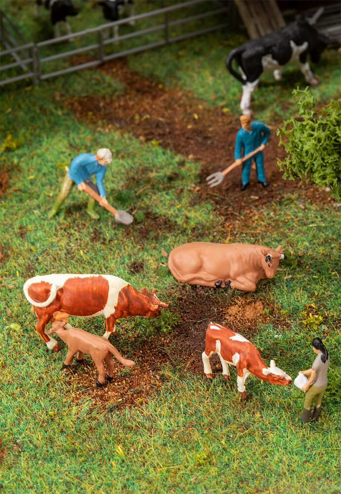 Faller 151673   H0  Agriculteurs et vaches 