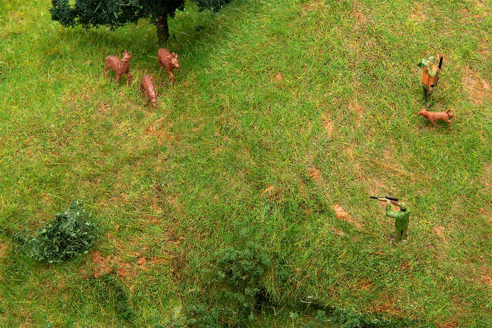 Faller 151702   H0  Chasseur et chevreuils 