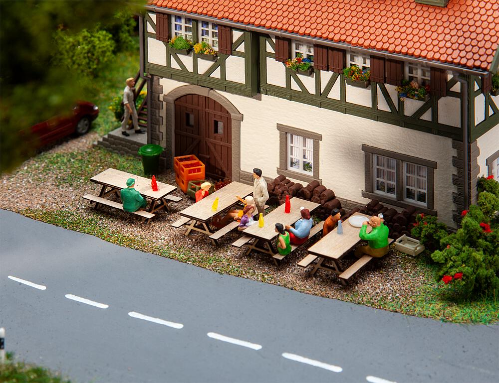 Faller 180304   H0  4 Bancs à pique-nique 26 x 16 x 10 mm (4 x)