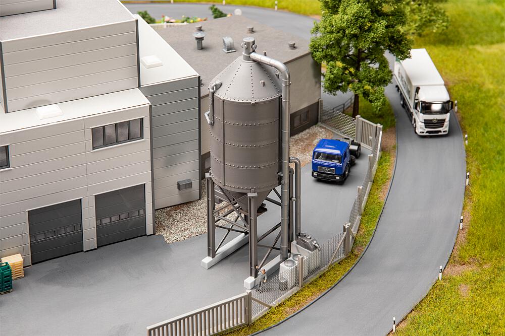 Faller 180329   H0  Silo 84 x 58 x 118 mm