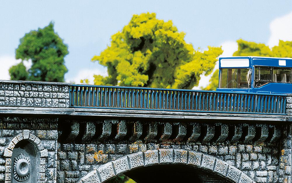 Faller 180401   H0  Balustrade, 1080 mm 