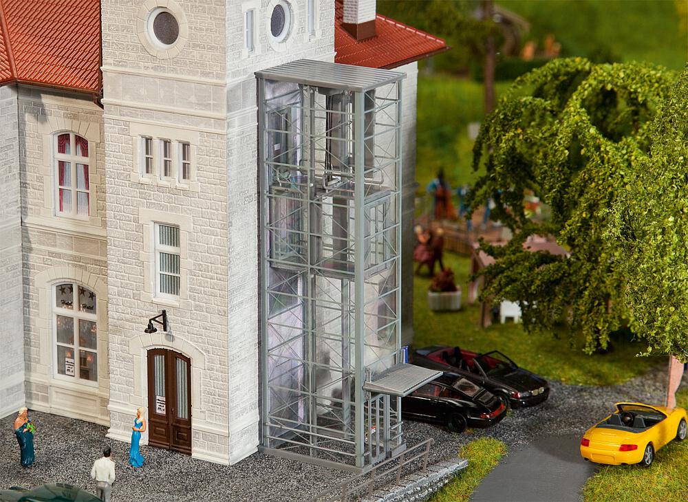 Faller 180609   H0  Ascenseurs modernes 52 x 31 x 122 mm, 52 x 31 x 37 mm