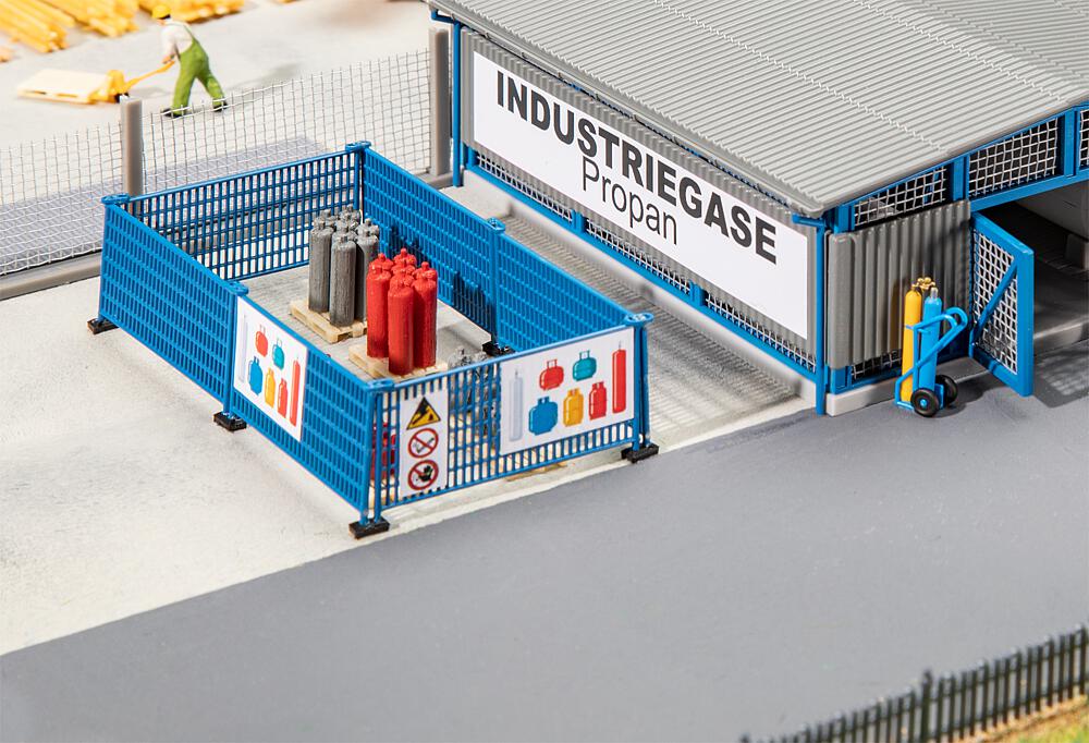 Faller 180863   H0  60 Bouteilles de gaz 