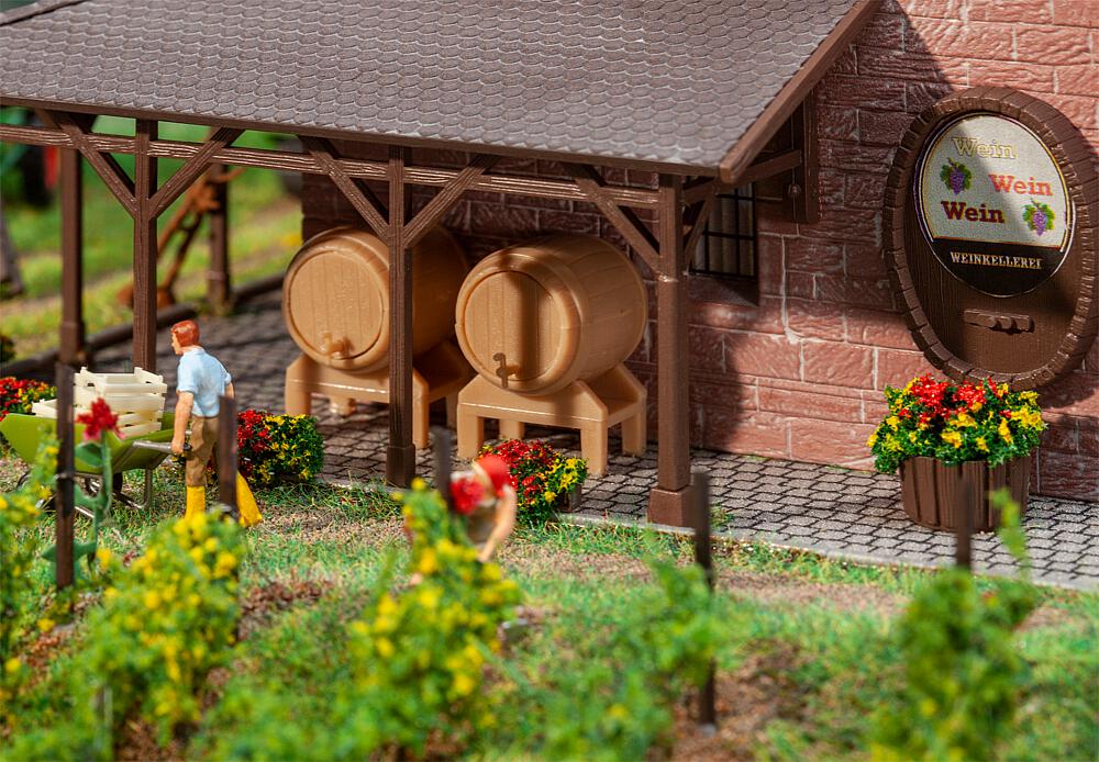 Faller 180972   H0  2 Fûts en bois et 2 baquets 