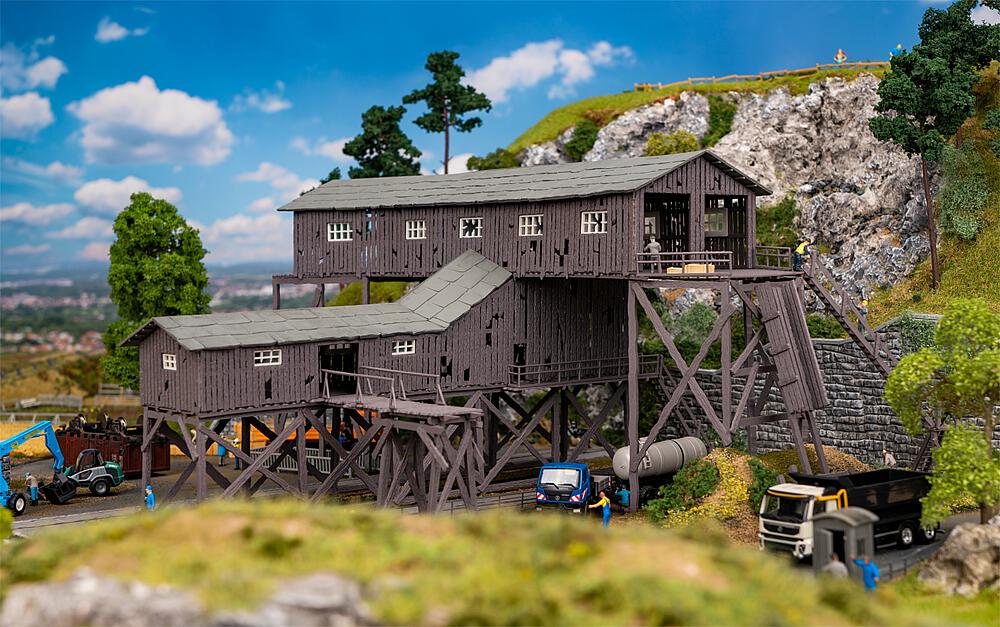 Faller 191793   H0  Ancienne mine de charbon 420 x 370 x 190 mm