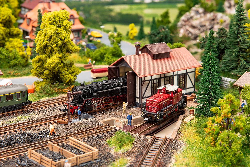 Faller 222104   N  Plaque tournante à segments avec hangar à locomotives 96 x 83 x 9 mm, 28 mm, 90 x 61 x 62 mm, 45 x 45 x 11 mm, 40 x 8 x 30 mm