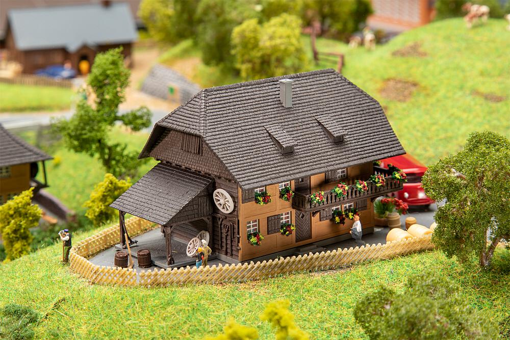 Faller 231717   N  Maison de vacances Forêt Noire 91 x 57 x 57 mm