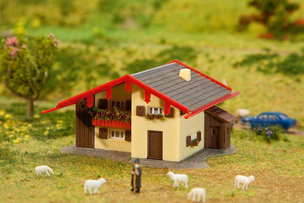 Faller 232538   N  Chalet alpin 71 x 64 x 37 mm