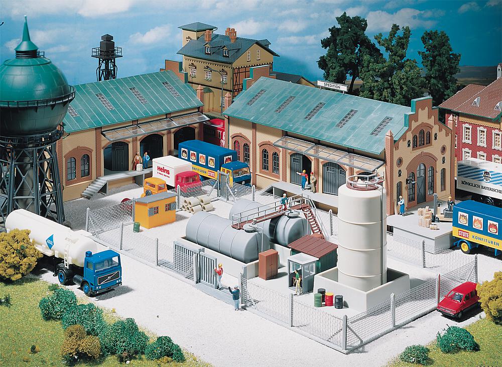 Faller 272420   N  Clôtures métalliques, 370 mm 