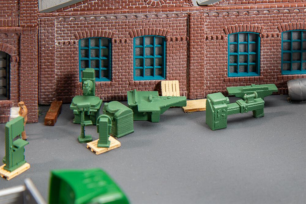 Faller 272566   N  Equipement d'atelier 