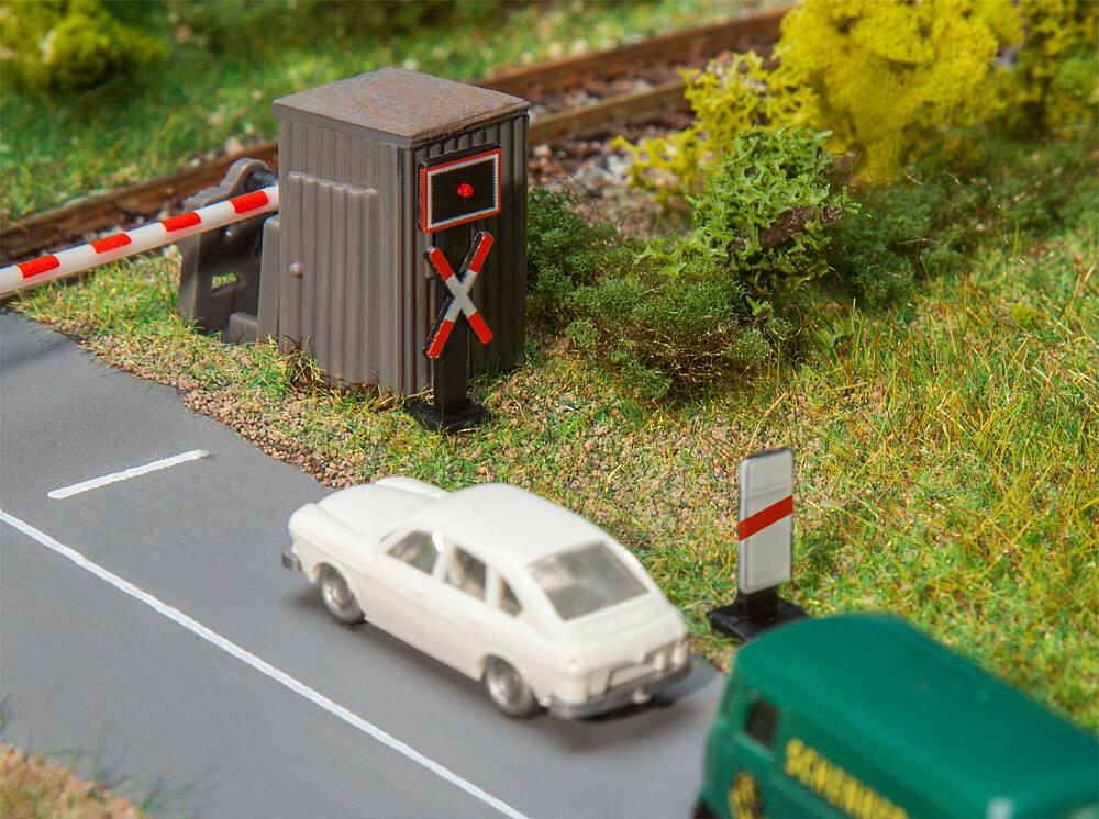 Faller 272913   N  Croix de Saint-André et balises 