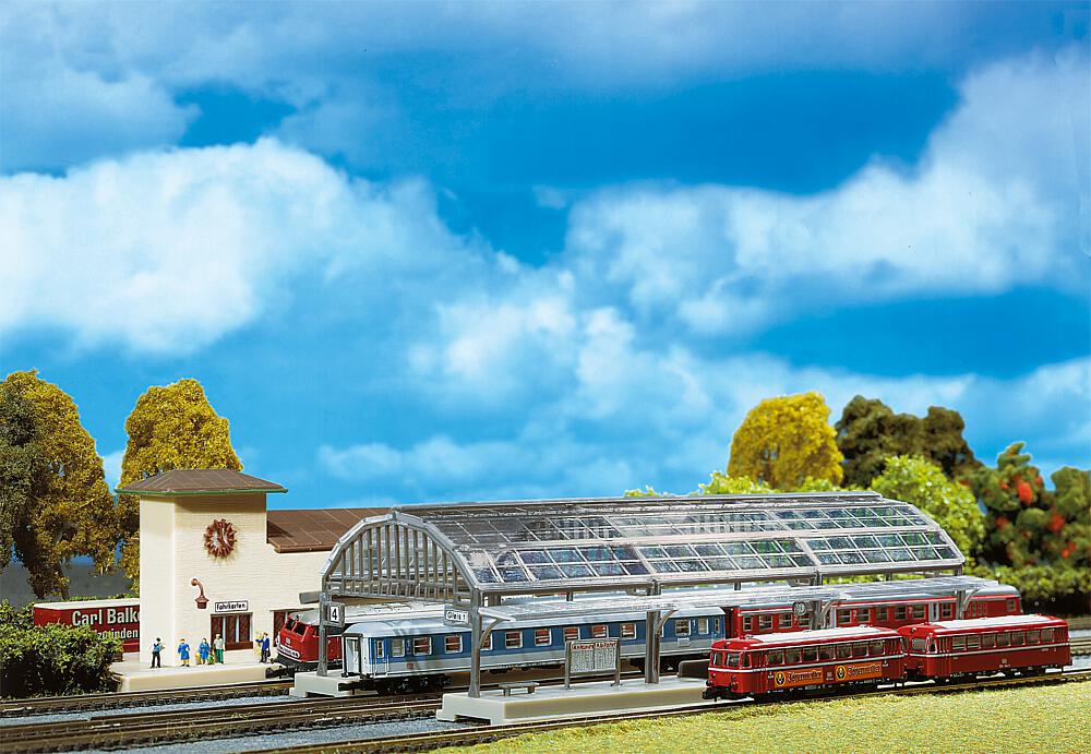 Faller 282726   Z  Verrière gare 167 x 94 x 52 mm