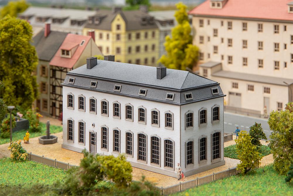 Faller 282742   Z  Ancienne filature 102 x 37 x 57 mm