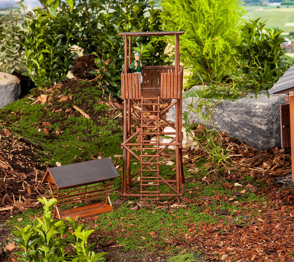 POLA 331079   G  Mirador avec râtelier à fourrage 100 x 102 x 282 mm, 110 x 63 x 90 mm