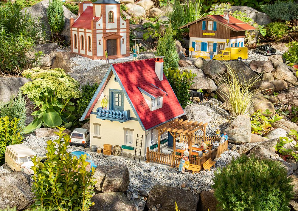 POLA 331084   G  Maison individuelle avec pergola 485 x 345 x 440 mm