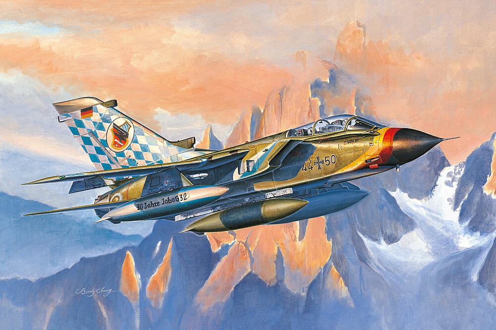 HOBBY BOSS 80353  1/48 Tornado IDS 