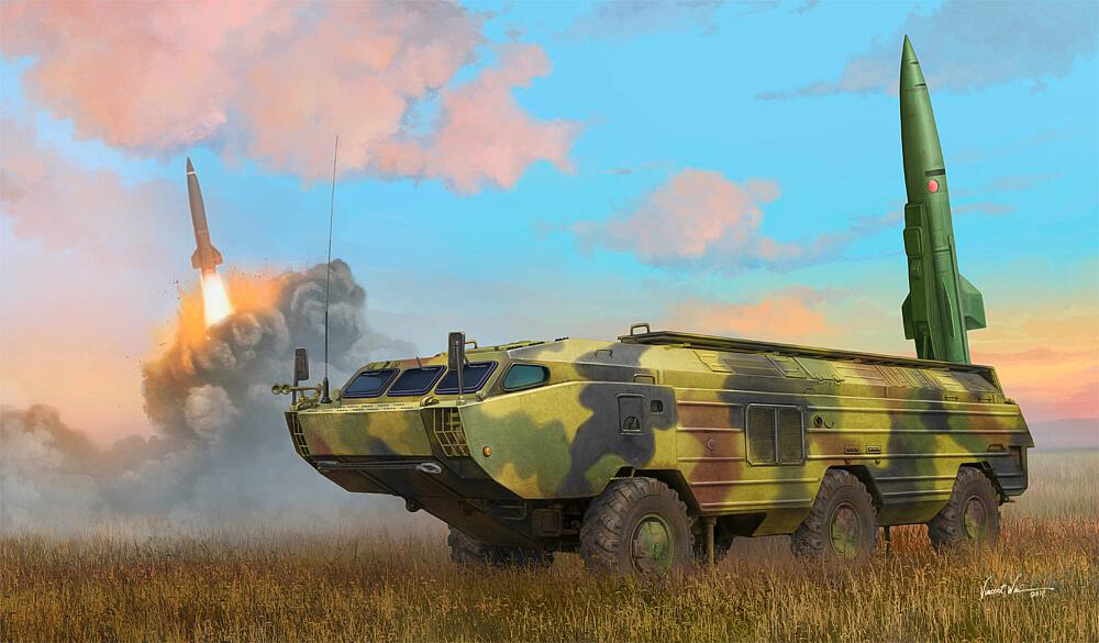 HOBBY BOSS 85509  1/35 9K79 Tochka (SS-21 Scarab) IRBM 