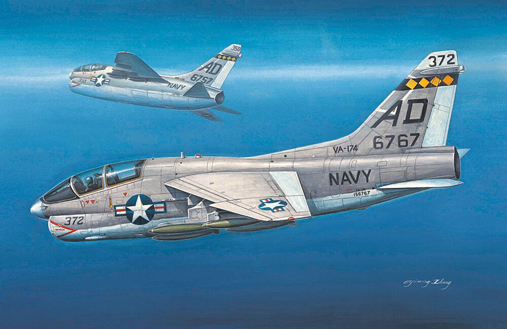 HOBBY BOSS 87209  1/72 TA-7C Corsair II 