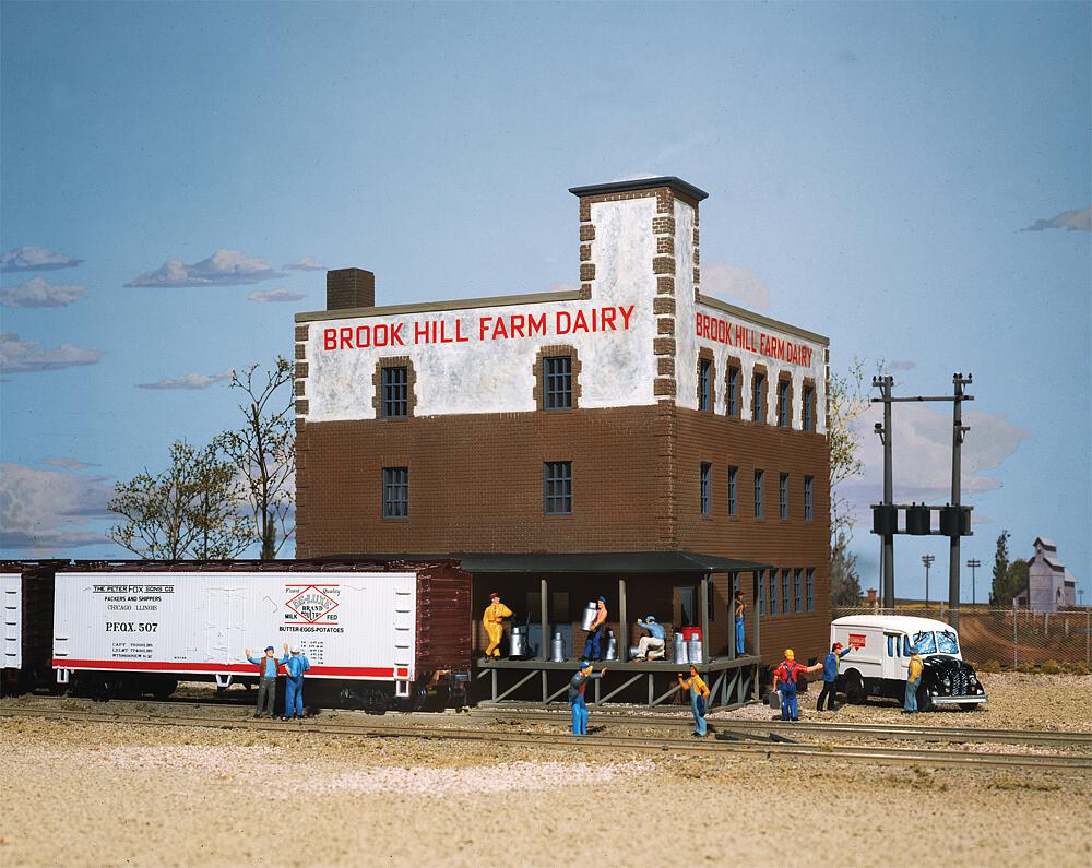 WALTHERS 933-3010   H0  Laiterie Brook Hill 