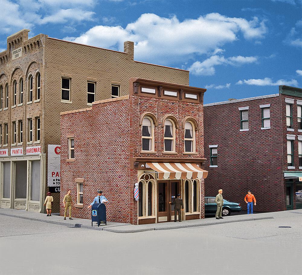 WALTHERS 933-3471   H0  Coiffeur Vic's Barber Shop 6,4 x 8,9 x 8,6 cm