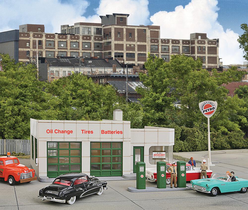 WALTHERS 933-3479   HOStation-service avec petit atelier 10 x 15 x 5,8 cm