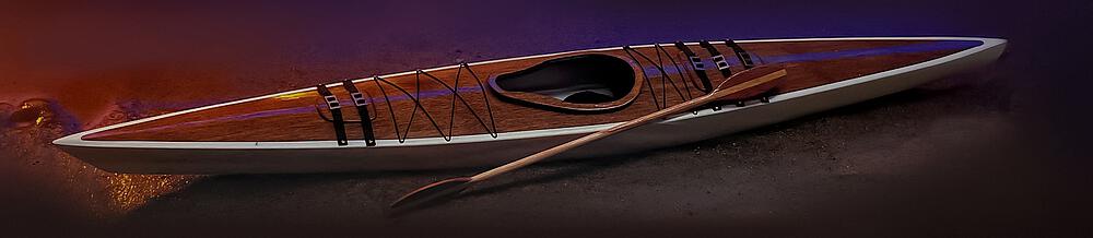 MODEL EXPO MID989  1/12 Kayak, Chesapeake 17 