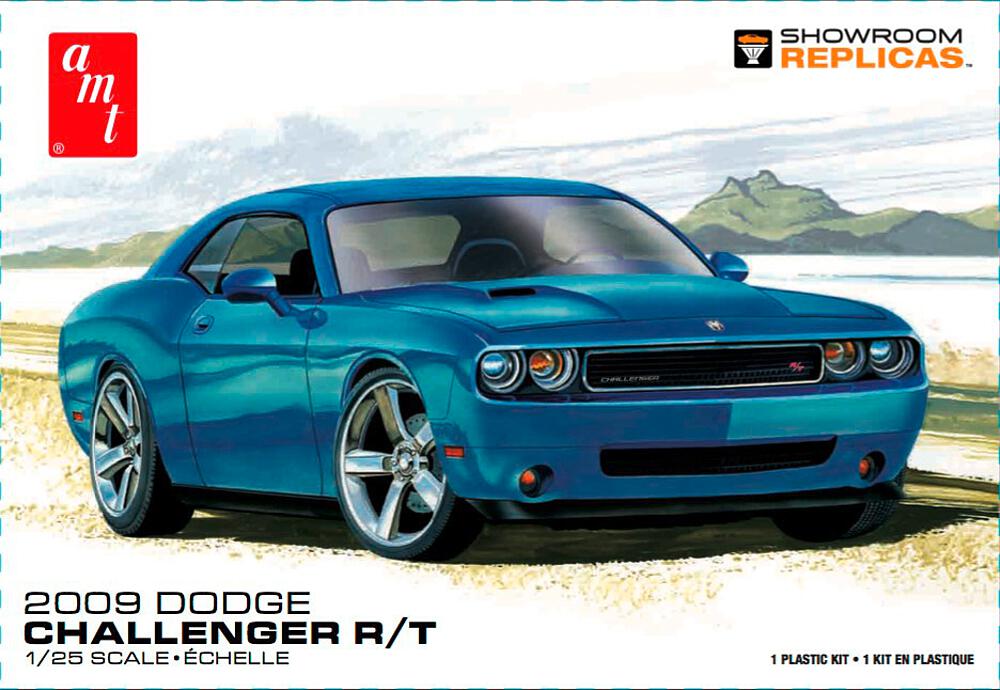AMT AMT1117M/12  1/25ème Dodge Challenger R/T 2009 