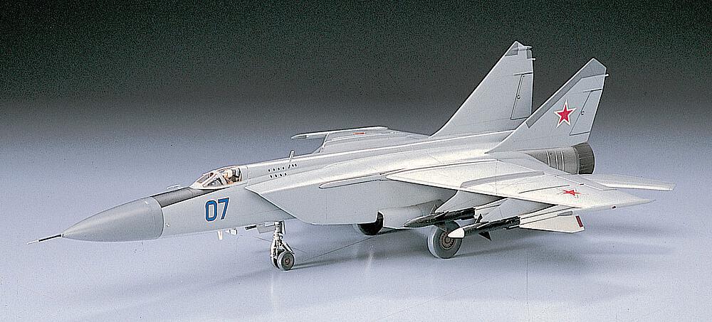 HASEGAWA 434  1/72 MiG 25 Foxbat 