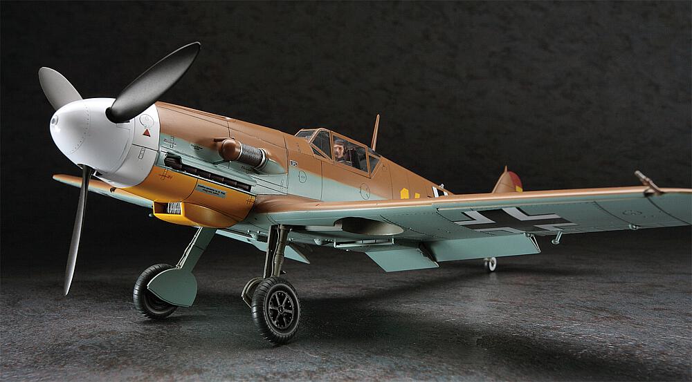 HASEGAWA ST31  1/32 Me Bf 109 F4 Trop 