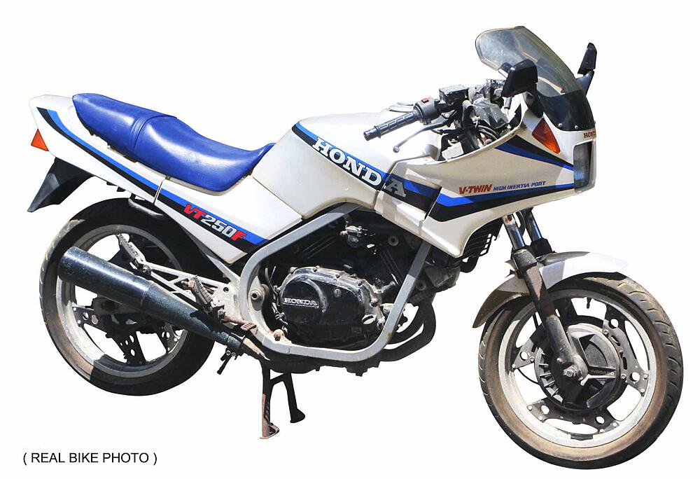 HASEGAWA BK14  1/12 Honda VT250F, 1984 