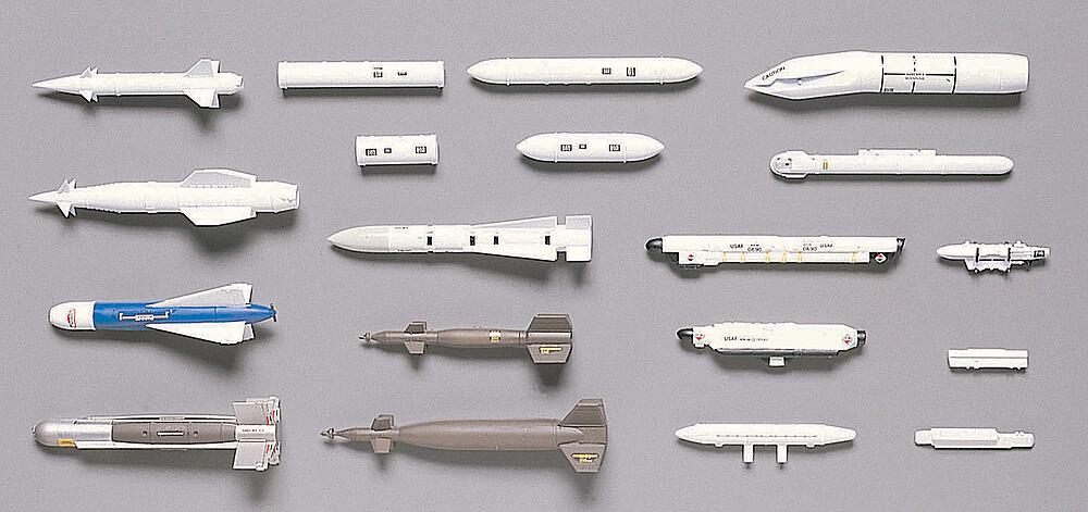 HASEGAWA 36002 X48-2  1/48 US Flugzeugwaffen B 