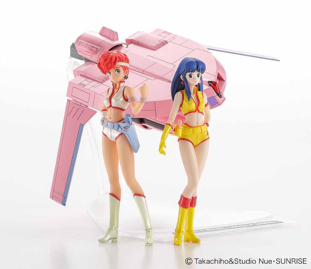 HASEGAWA CW24  1/20 Dirty Pair, Kei &amp; Yuei avec 1/300 Lovley Angel 