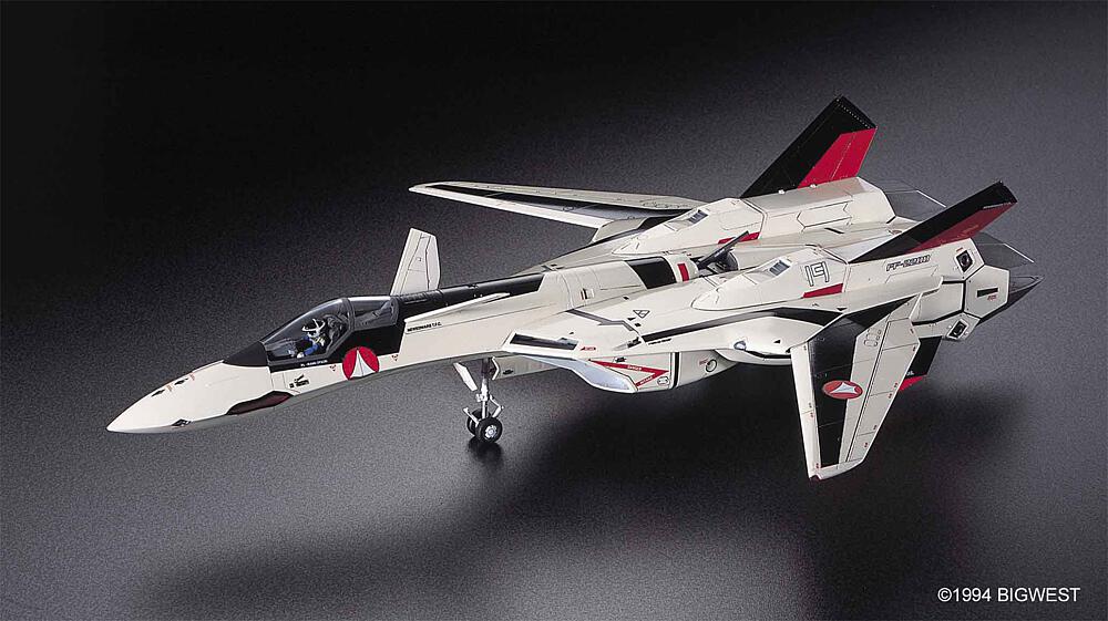 HASEGAWA 9  1/72 YF-19 
