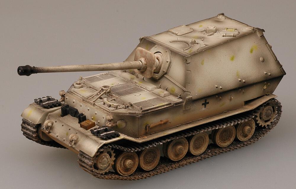 EASY MODEL 36224  1/72 Ferdinand 653rd Panzerjäger Abt. Eastern Front, 1943 