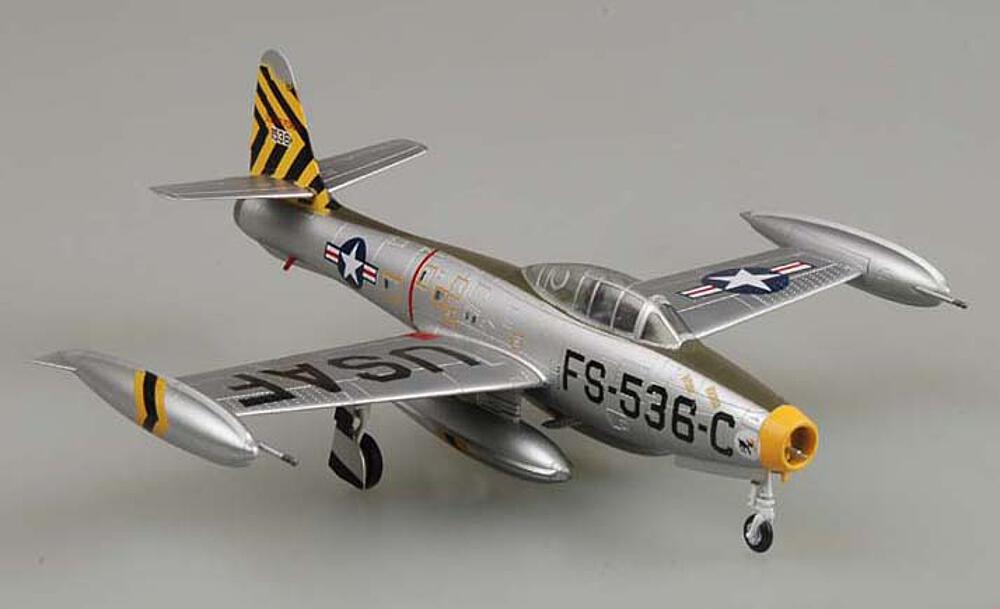 [EASY MODEL 37106  ] EASY MODEL 37106  1/72 F84 E-25, Assigned to the8th Fighter Bomber Squadron (Escadron de bombardiers) 